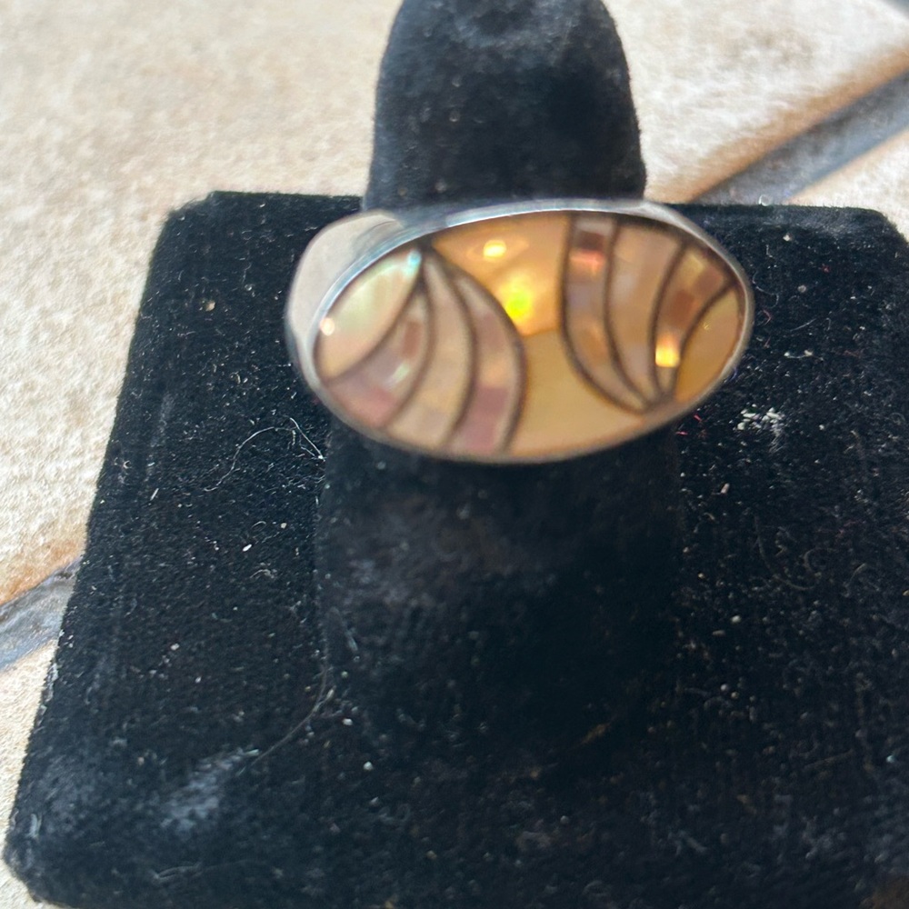 Elegant Silver and Gold Women's Ring